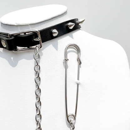 Nana's Safety Pin Leather Choker